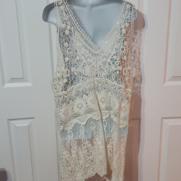 Beautiful lace vest jacket size XL ,new withot tag - Picture 4 of 6